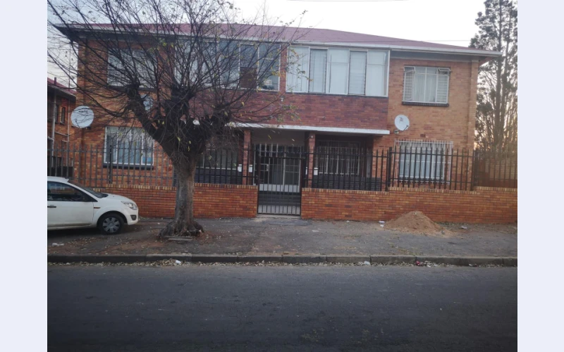Apartment to rent in Primrose in Johannesburg