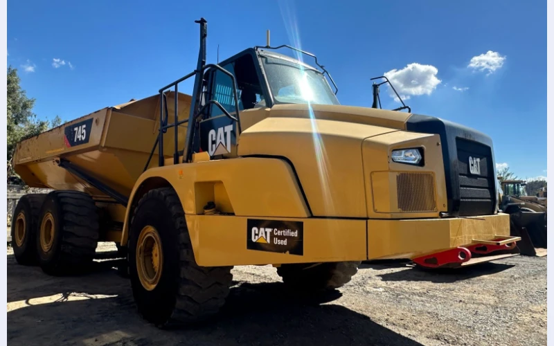 2019 CAT 745 Articulated Dump Truck for Sale in Springs
