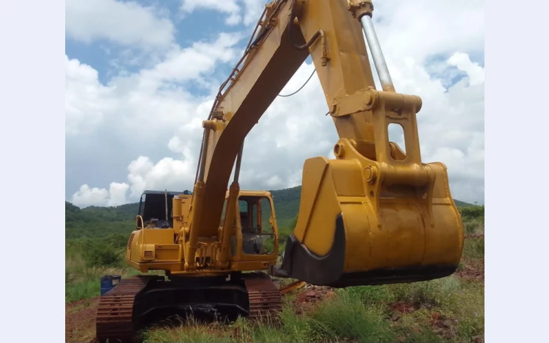 hyundai-30-ton-excavator-for-sale-in-pretoria