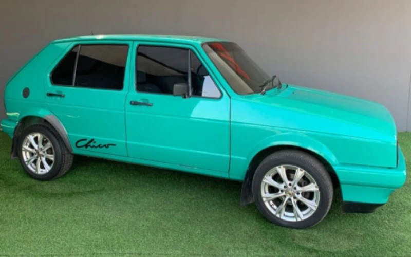 Volkswagen chico golf for sell.still in perfect  runnning condition and its disc still up to date.it has cotton and fabric interior. Radio and fun are functioning well