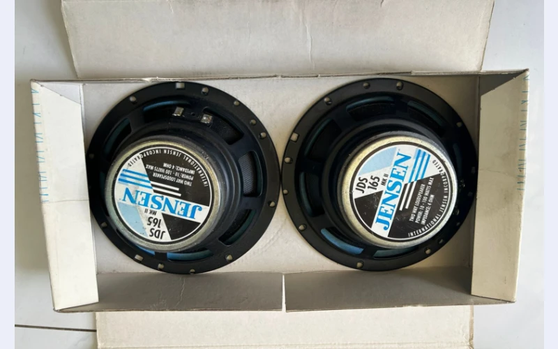 Car speaker in boksburg for sell.simplest and obvious way of upgrading car sound system. Make your ride the most loved one with good entertainment