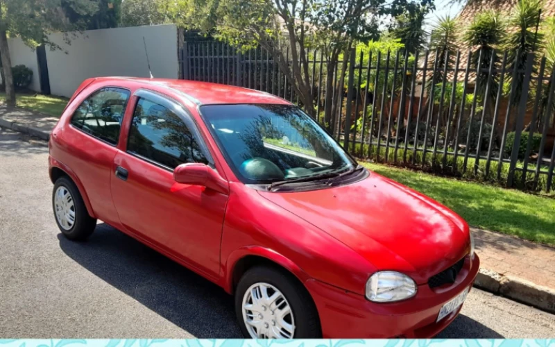 Corsa car in nigel .still in perfect running condition with good service history.as aresult it has fuel economy and parts are accessible across the country