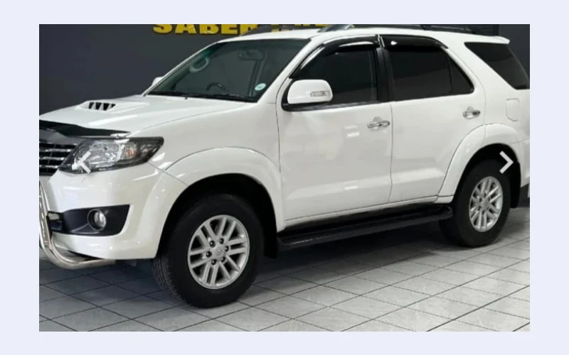 Toyota fortuner in benoni for sell.still in goodworking condition  with g