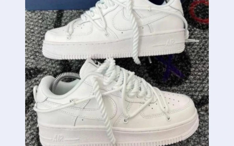Nike airforce in vereeniging for sell .they prioritized comfort,cushioning,it offers wide range of  shoe styles for avariety of sports including  basketball , running and more
