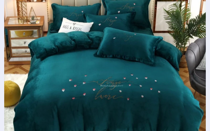 Comforters in nigel for sell.our .Comforters are so warmful when you are covering your self with them and we sell them in different sizes and colours. They are afford and loved by many peoples. Call us to place your order