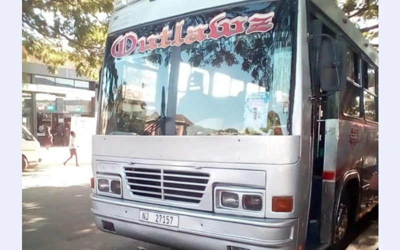 mercedes-benz-1624-bus-for-sale--63-seater-bus-ready-to-work-in-durban