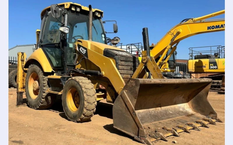 looking-for-a-reliable-tlb-tractor-loader-backhoe-we-have-a-2014-cat-422f-4x2-available-with-only-7850-hours-of-usage