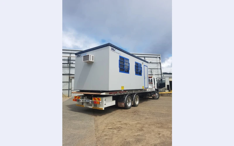 park-homeprefabricated-container-transport-available-247low-rates