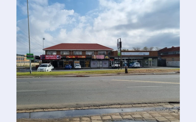 Large Commercial Property for Sale in Boksburg East X1