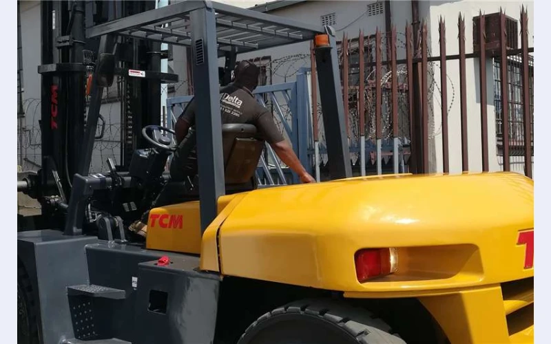 TCM 7 Ton Diesel Powered Forklift