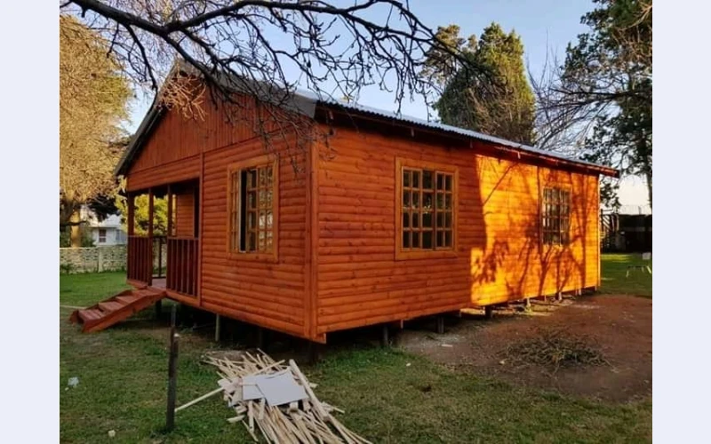 wendy-house-for-sale-pallet-wood