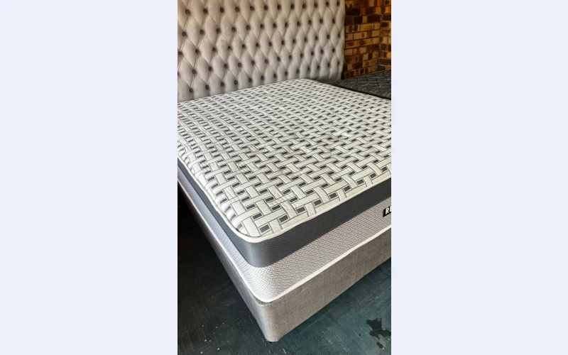 queen-double-spring-available-basemattress-at-2-albert-street-lenasia