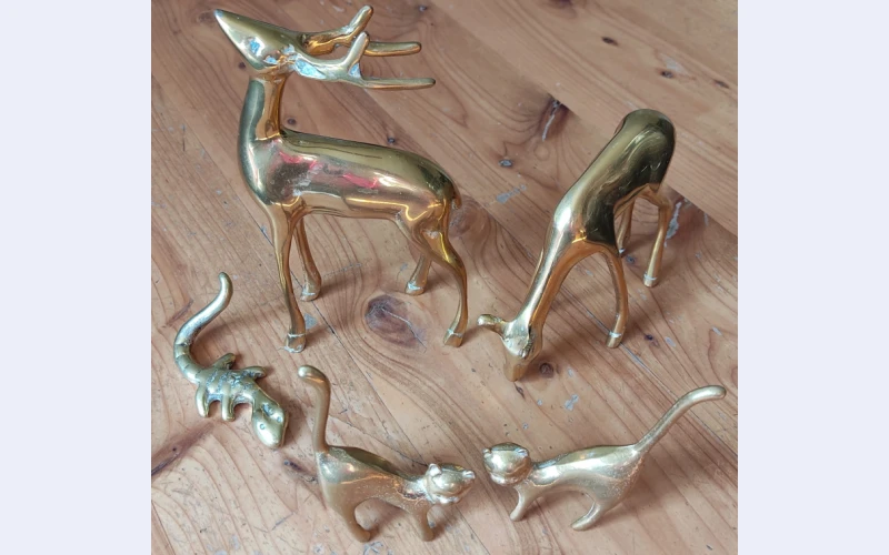 5-animals-made-of-solid-brass