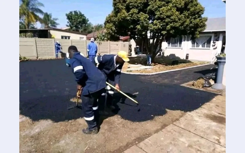 tarring-and-paving-on-driveways-we-are-the-masters-who-have-been-recommended-by-many-clients-of-ours-to-others