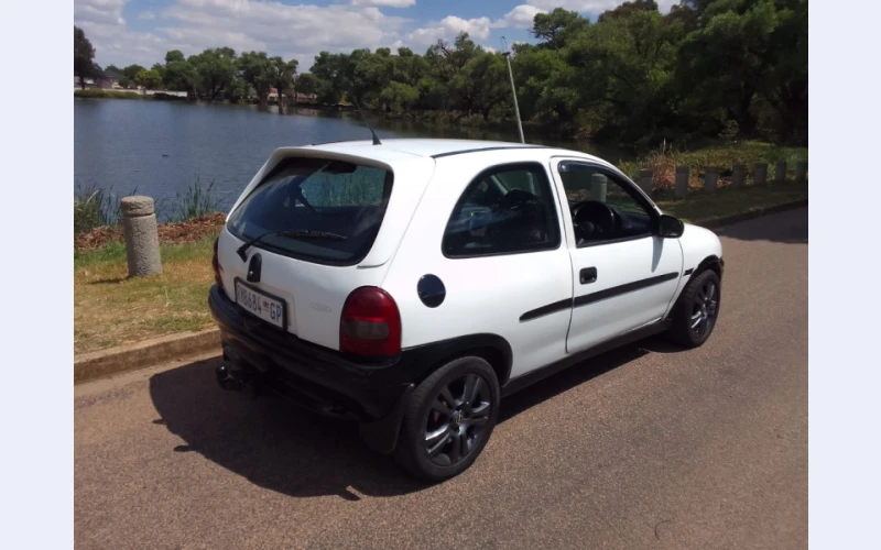 opel-corsa-for-sell