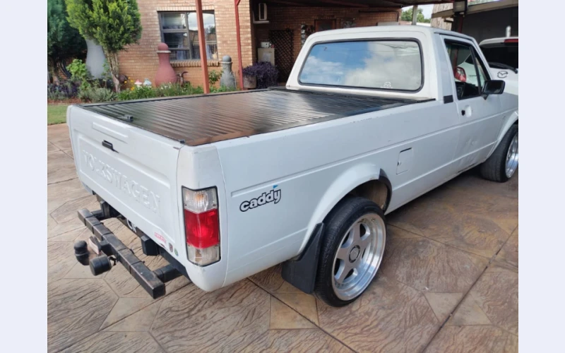 Caddy bakkie model 2003 for sell.still in perfect running condition and well serviced.papers are in order and dis update. Call me for more information