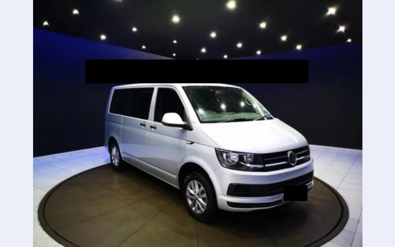Volkswagen T6 in boksburg for sell.very good as family car and transport business. It has airbags and other feauters