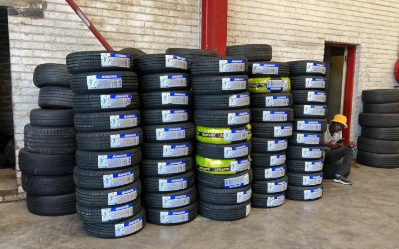 Good quality tyres in geminston for sell.if your tyres are old  snd wone are most likely to lose traction  and csuse your car to hydroplan.