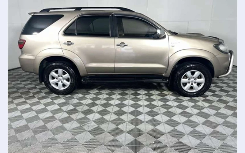 2010-toyota-fortuner-in-western-cape---cape-town