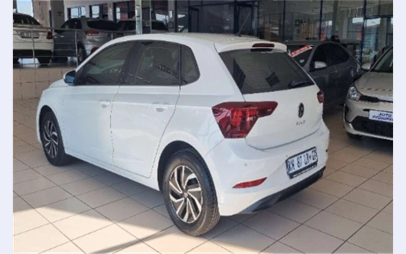 2022-vw-polo-hatch-in-north-west