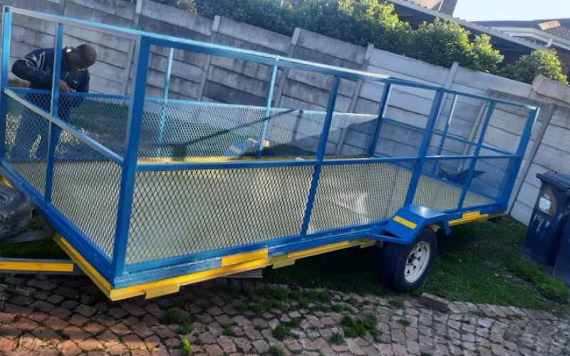 BLUE 5MX2M TRAILER WITH SIDES in Western Cape - Brackenfell